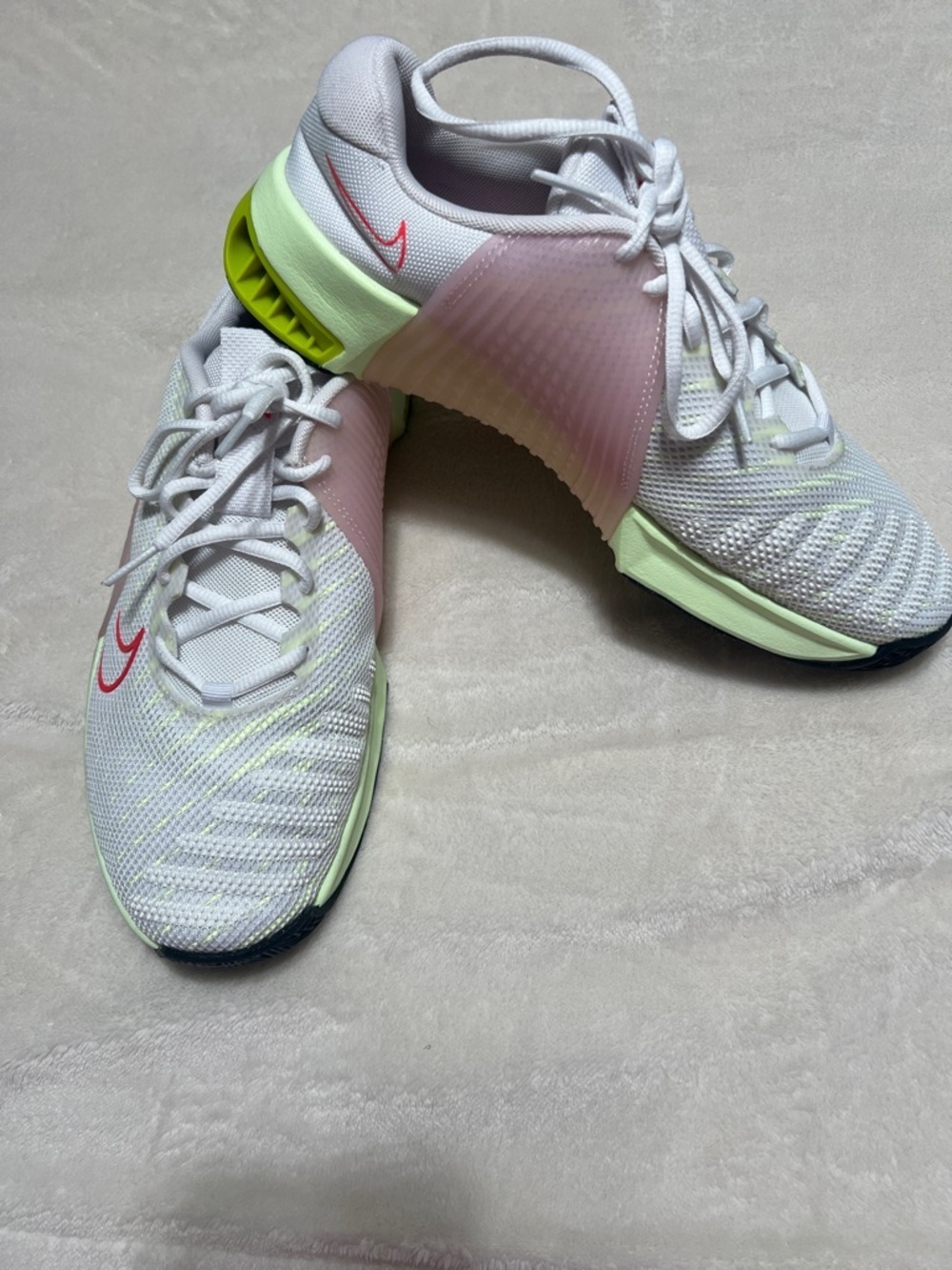 Nike Metcon 9 Training Shoes White Volt HyperLift Men’s 10 Women’s 11.5 EUC - Picture 4 of 14